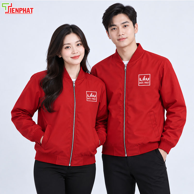 Áo bomber đồng phục màu đỏ trơn, thiết kế đơn giản và hiện đại